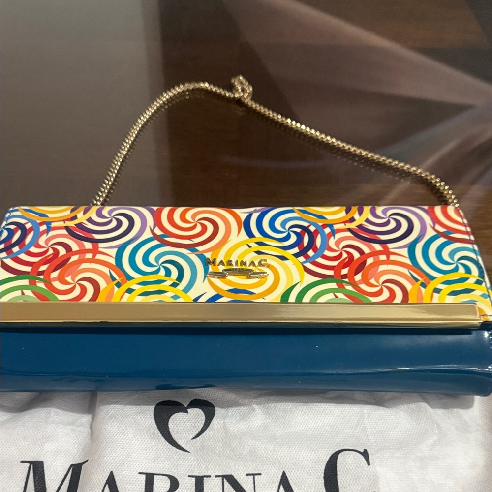 MARINA Swirl Pattern Key Holder - Picture 4 of 4